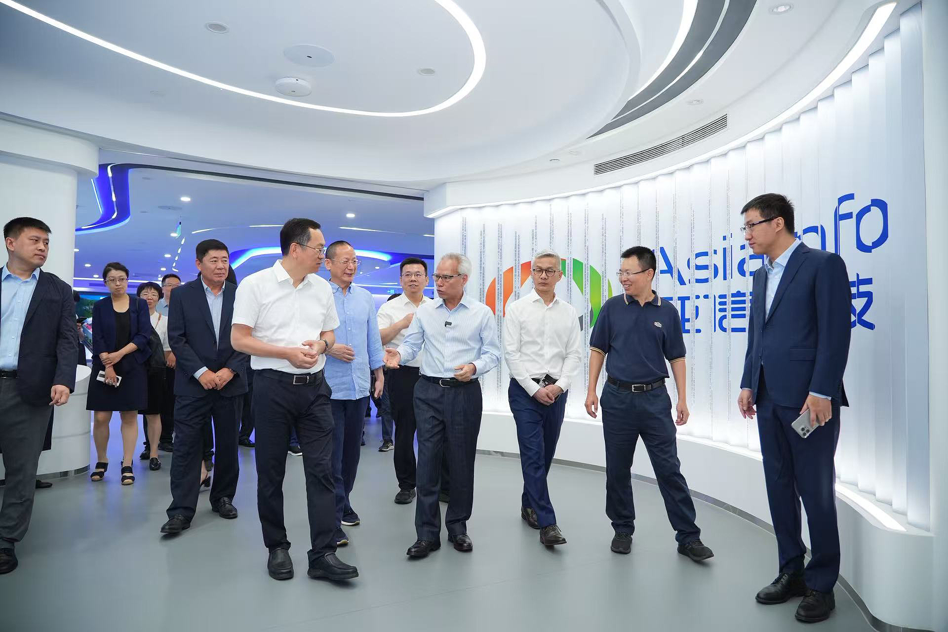 c770a37a088fc7b72c10a0bbb030d48.jpg c770a37a088fc7b72c10a0bbb030d48.jpg